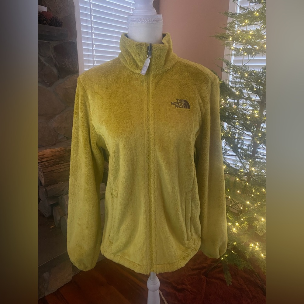Chartreuse North face Osito fleece jacket